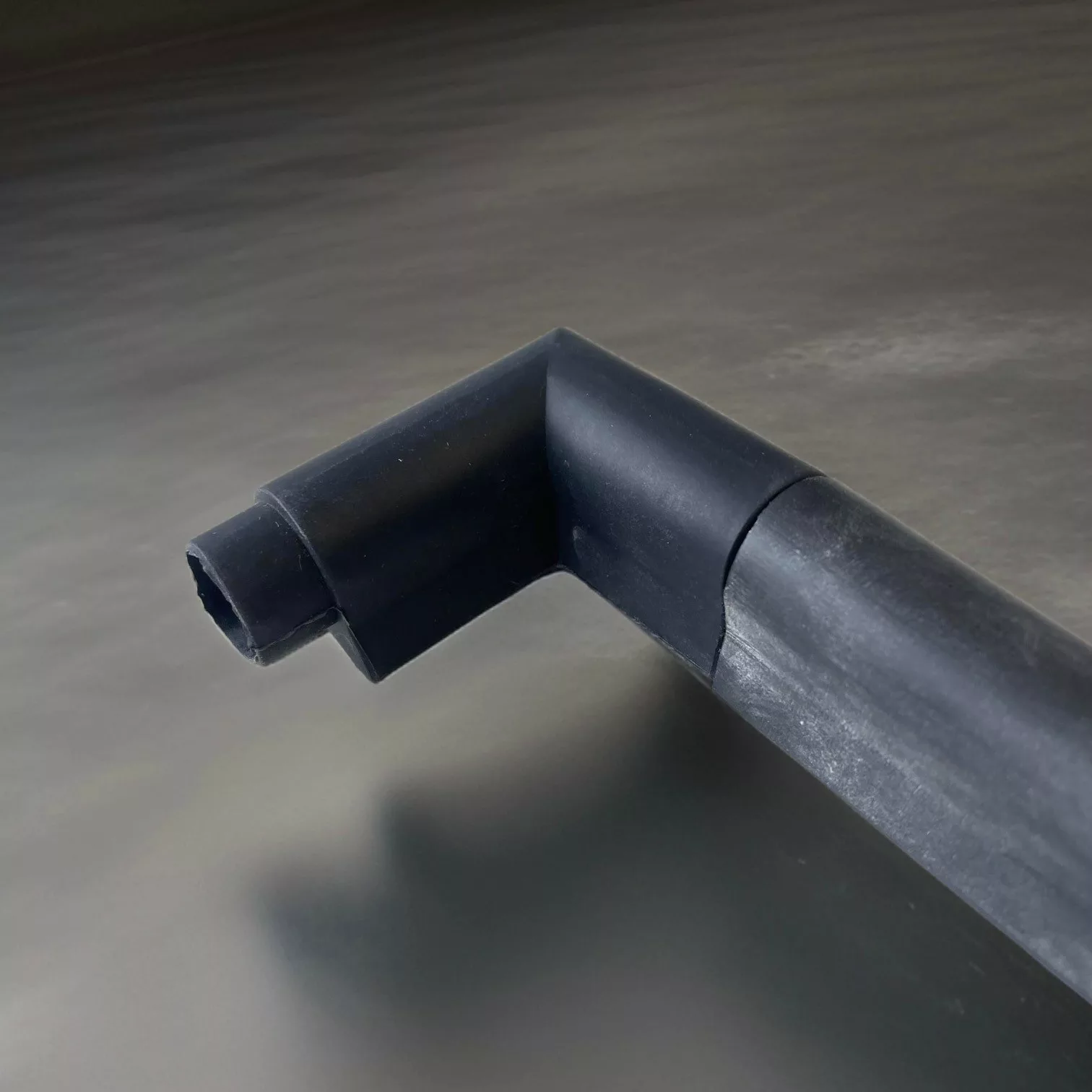 Silicone frame seal